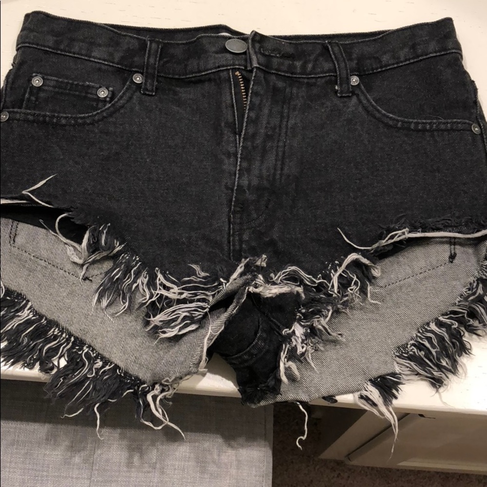 Worn once black jean shorts